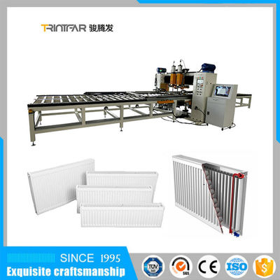 Ligne de production de radiateurs à transformateur de puissance entièrement automatique pour le formage et le soudage de panneaux à nageoires