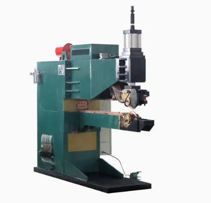 Suppresseur de bruit du silencieux d'échappement, machine de soudage des joints circulaires, roue de soudage des joints longitudinaux et circulaires en cuivre, centre de soudage sans soudure, machine de soudage des joints semi-automatique