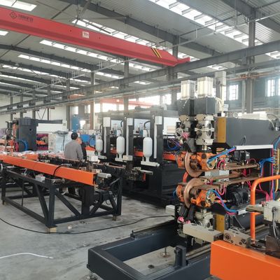 Refroidissement des parois à ailettes ondulées pour transformateur de puissance à distribution, radiateur immergé dans l'huile, ligne de production de soudage automatique des ailettes