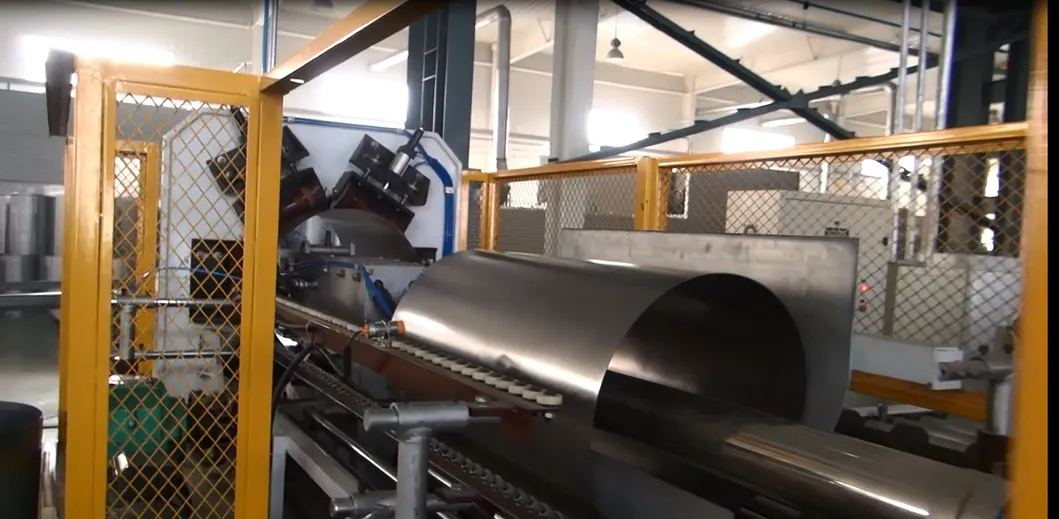 Machine de soudage de la ligne de production de fûts en acier 4